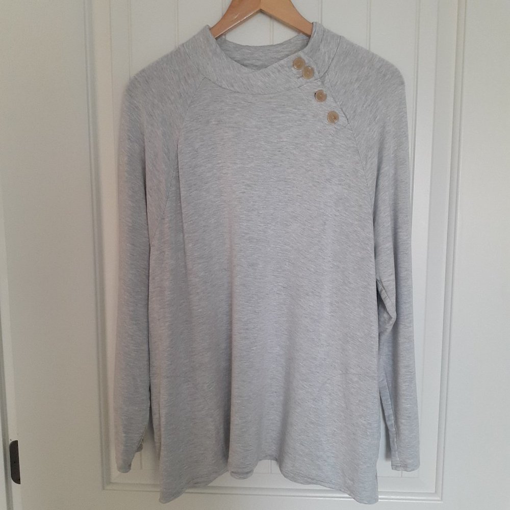 Chico's CoziSoft Button-Mock Tunic Gray Size 3/Size XL